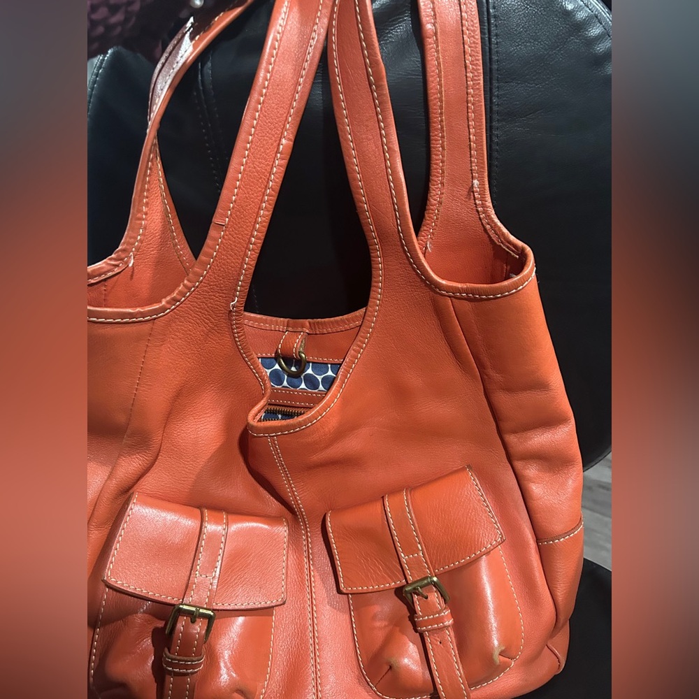Boden Elegant Orange Leather Tote Bag please see pic with strap handle.